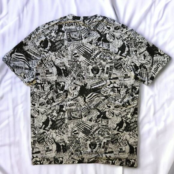 Sean John Short Sleeve Newspaper Graphic Tee Bright White Large - Picture 3 of 12